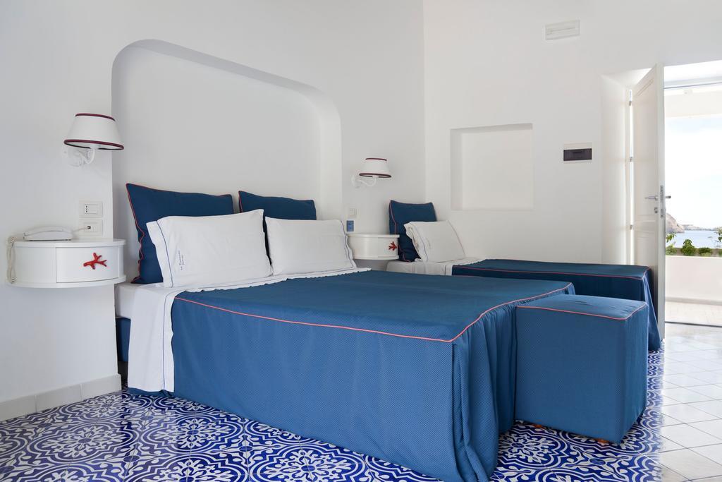 Hotel La Terrazza 파나레아 객실 사진