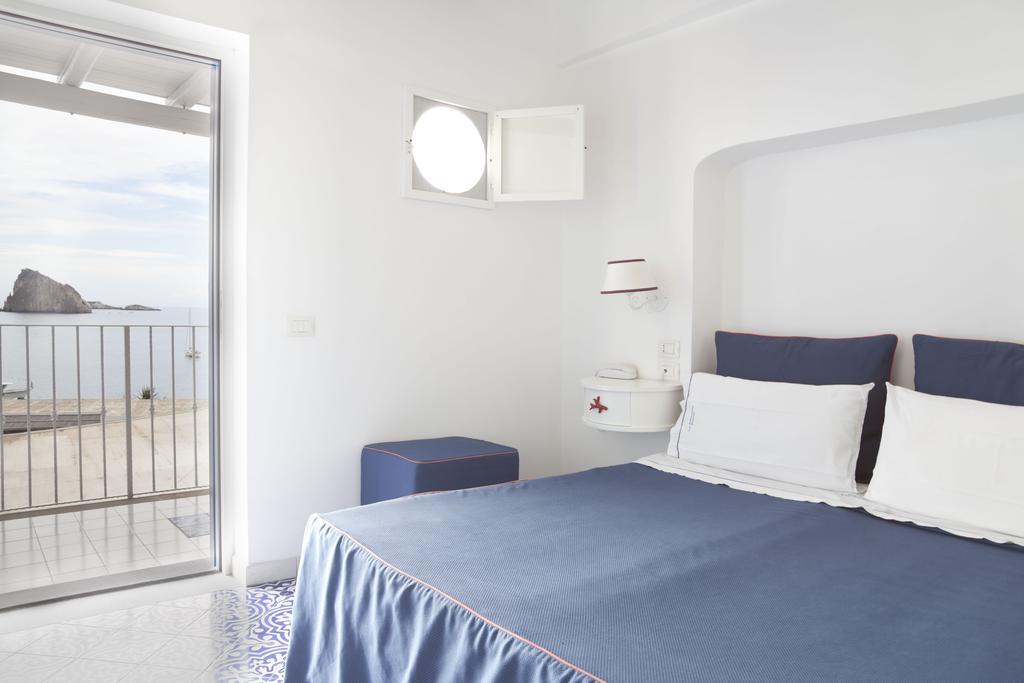 Hotel La Terrazza 파나레아 외부 사진